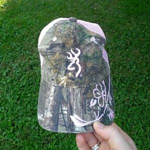 Baseball cap hat Browning Buckmark pink camouflage
